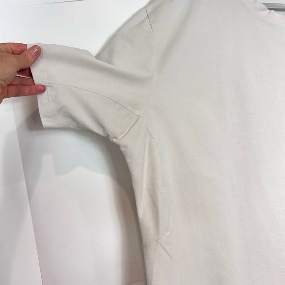 Lululemon T-Shirt Mens 2XL cream Short Sleeve Crew Neck shirt Athletic Gym xxl - Picture 12 of 13